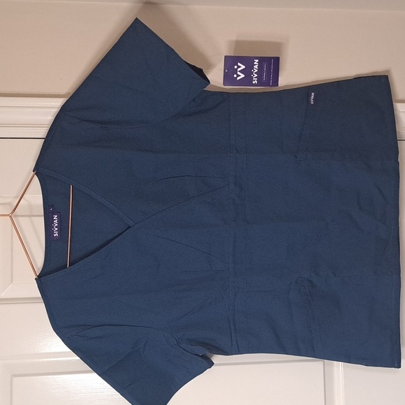 New Sivvan Scrubs 2 Tops Mock Wrap Size Large - Picture 2 of 12